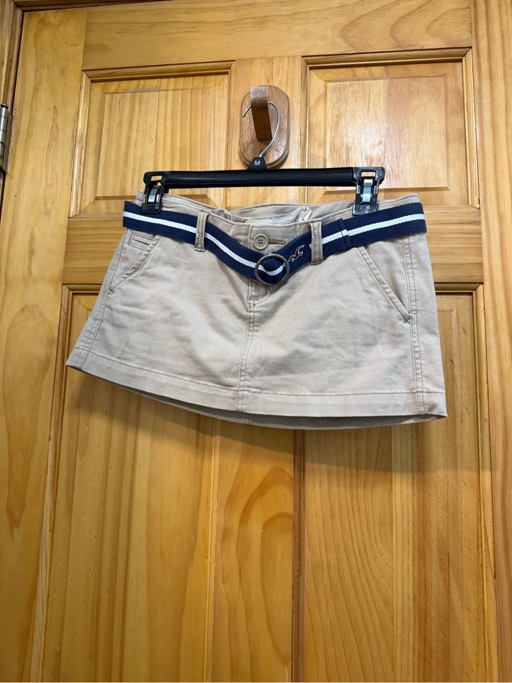 Y2K Hollister  Khaki Mini Skirt with Navy Stripe Belt size 0